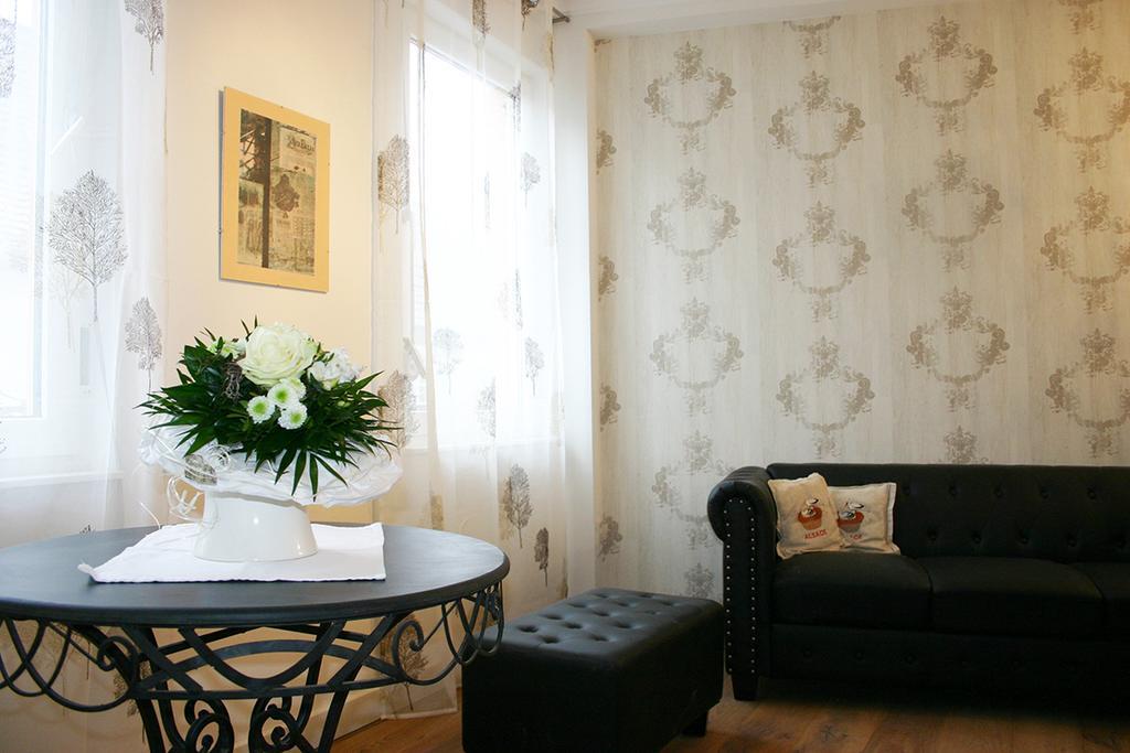 Apartment Koenigstrasse Bad Bergzabern Room photo